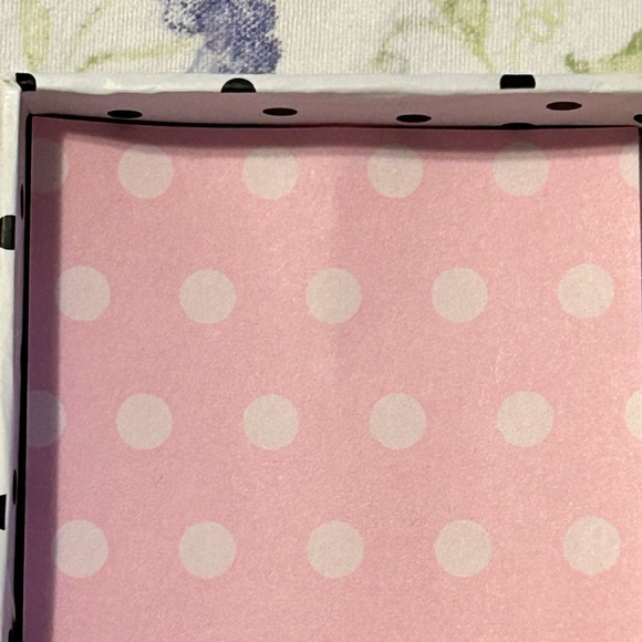 Note paper and holder - Picture 3 of 3